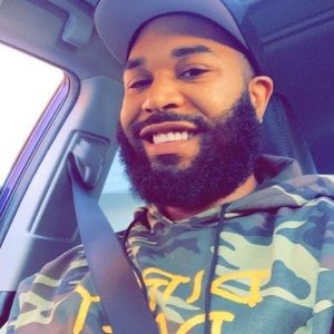 Meet your Posher, Tavian